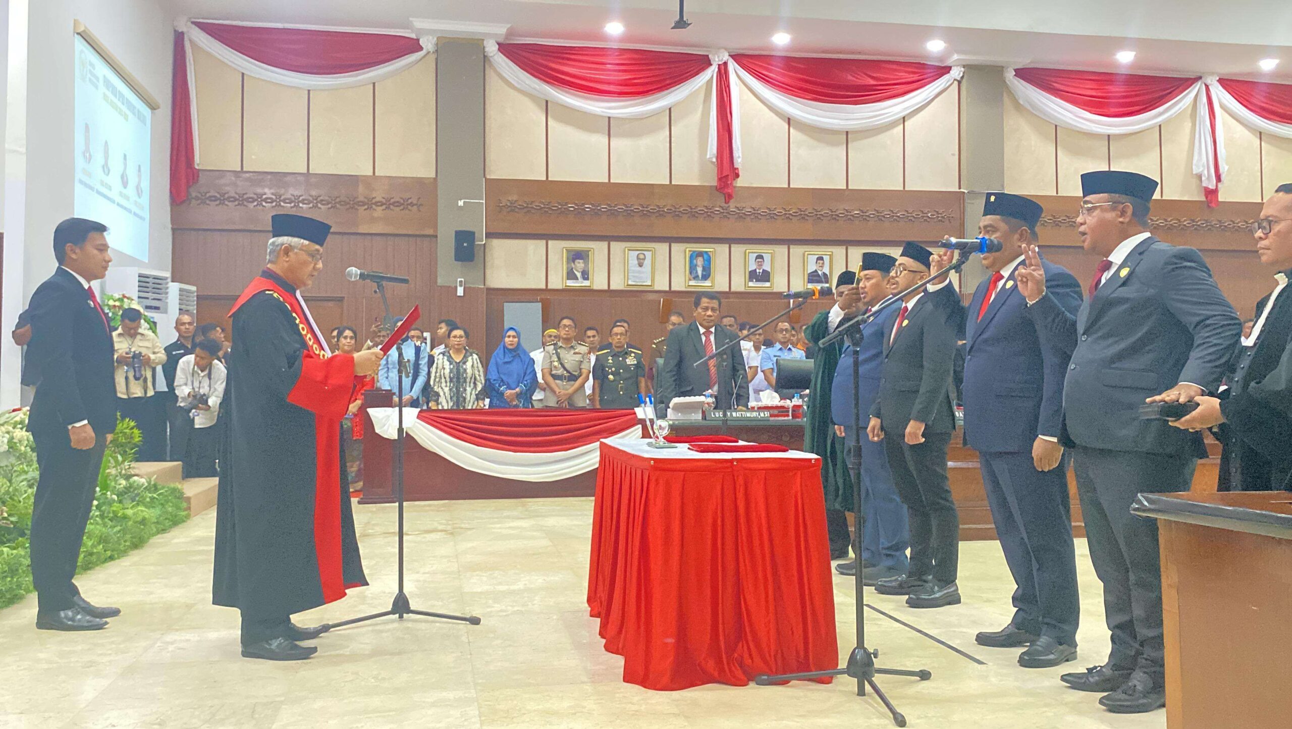 Pelantikan & Pengambilan Sumpah Jabatan Pimpinan DPRD Provinsi Maluku Masa Jabatan 2024 – 2029